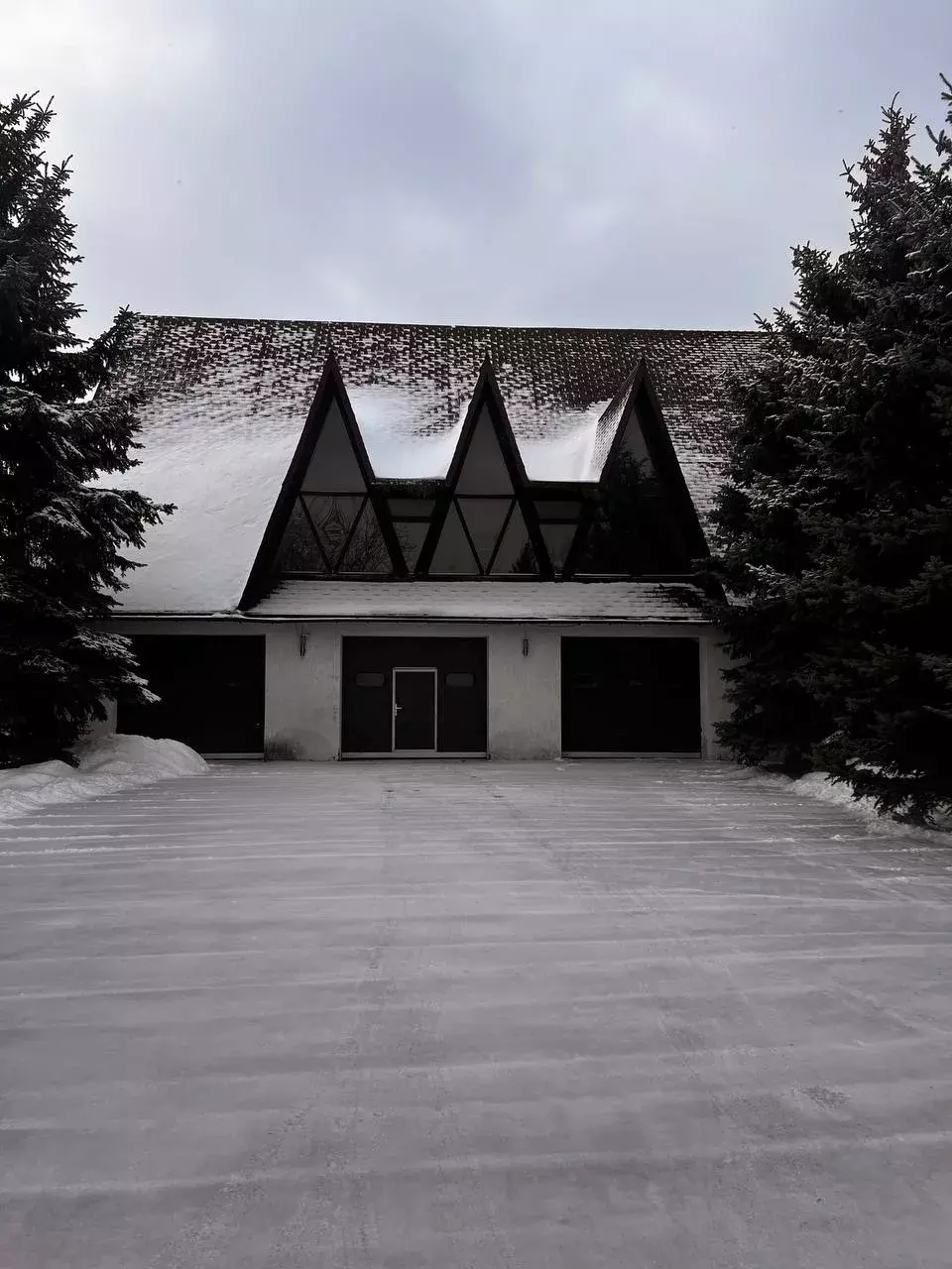 Фото Премиум резиденция в центре ЛУГАНСКА