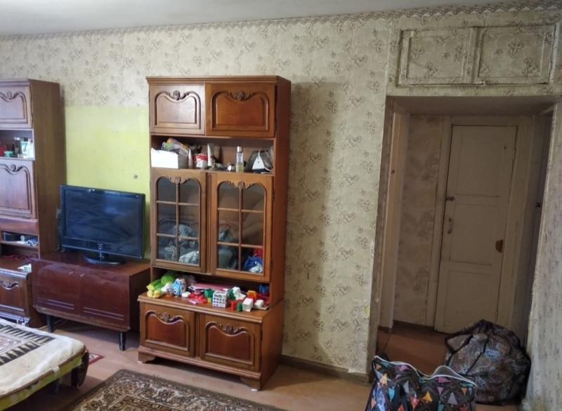 Фото СДАМ 3-Х КОМНАТНУЮ КВАРТИРУ НА ДЛИТЕЛЬНЫЙ СРОК (Стаханов, р-н Ромашка, Кадиевчанка)