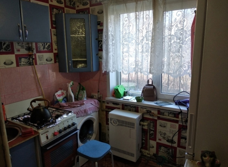 Фото СДАМ 3-Х КОМНАТНУЮ КВАРТИРУ НА ДЛИТЕЛЬНЫЙ СРОК (Стаханов, р-н Ромашка, Кадиевчанка)