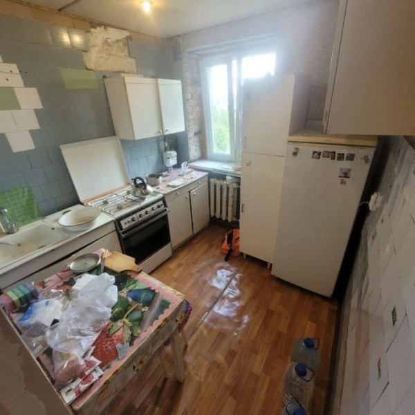 Продам 2-х комн квартиру в городе Луганск квартал Димитрова