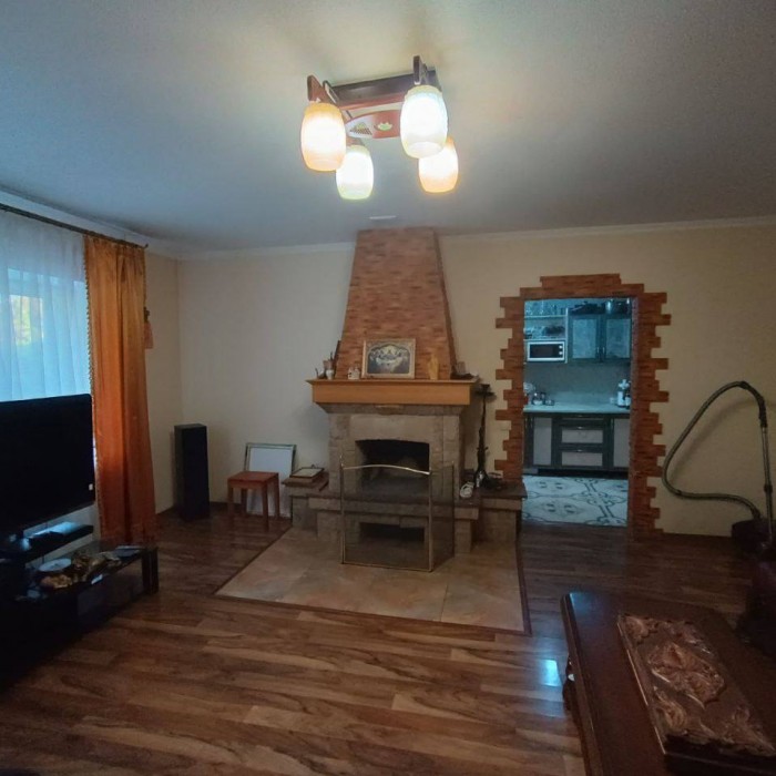Фото Продается капитальный дом в р-не Юрфака, приватизированный участок 6 соток
