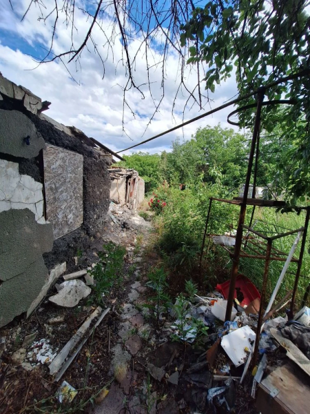 Фото Продаётся 3-комнатный дом в городе Стаханов, пер. 3-й Полярный.