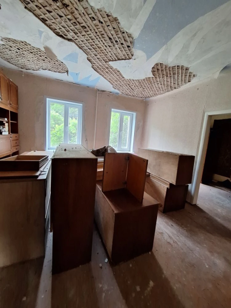 Фото Продаётся 3-комнатный дом в городе Стаханов, пер. 3-й Полярный.