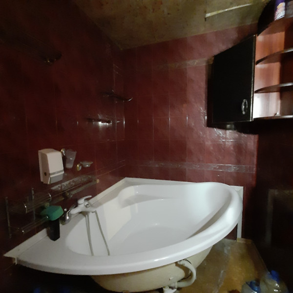 Фото №796 Продаётся 4 комн, кв-ра, ул. Сарматская, р-н Теплокоммунэнерго.