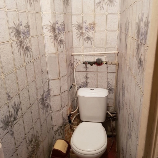 Фото Продам 2х комнатную квартиру г. Луганск, р - н Жовтневый, кв. Левченко
