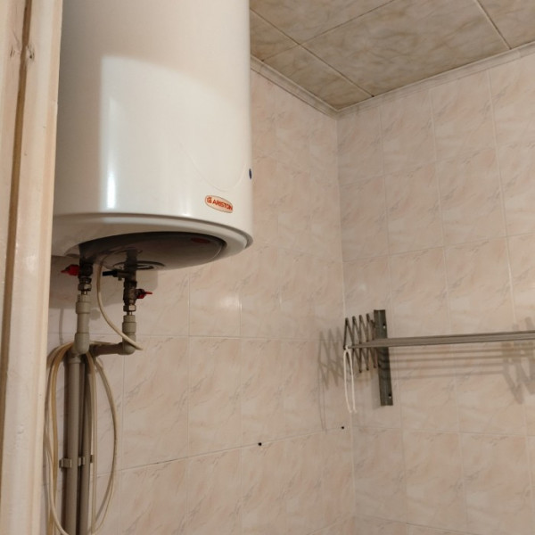 Фото Продам 1к квартиру по ул. Тухачевского, г. Луганск