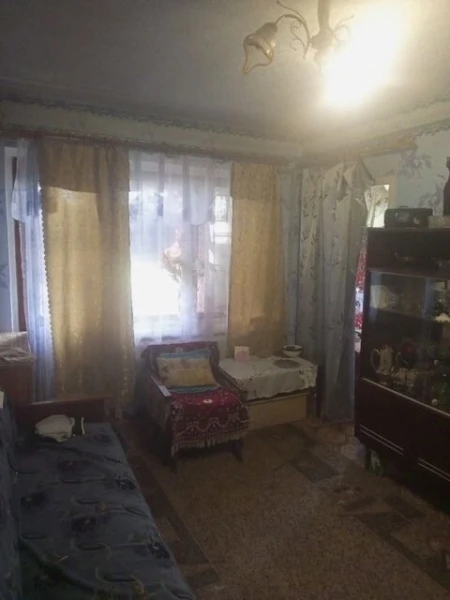 Фото 3-к квартира р-н Каштана г. Алчевск #1097