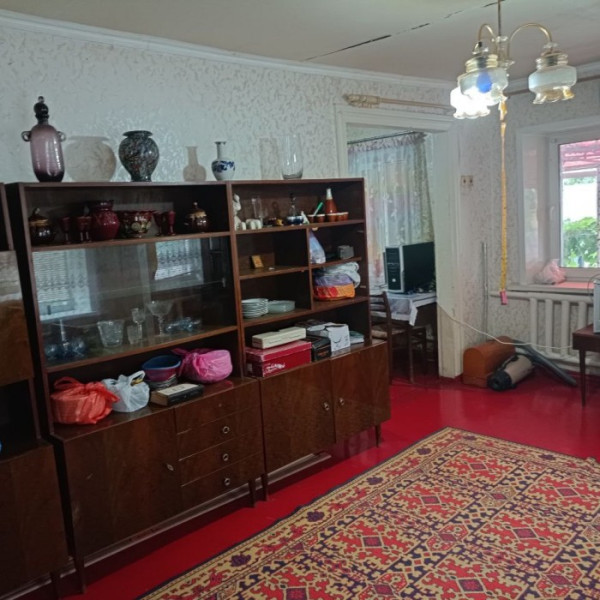 Фото Продам дом и флигель, Артемовский район, недалеко 11 поликлиника