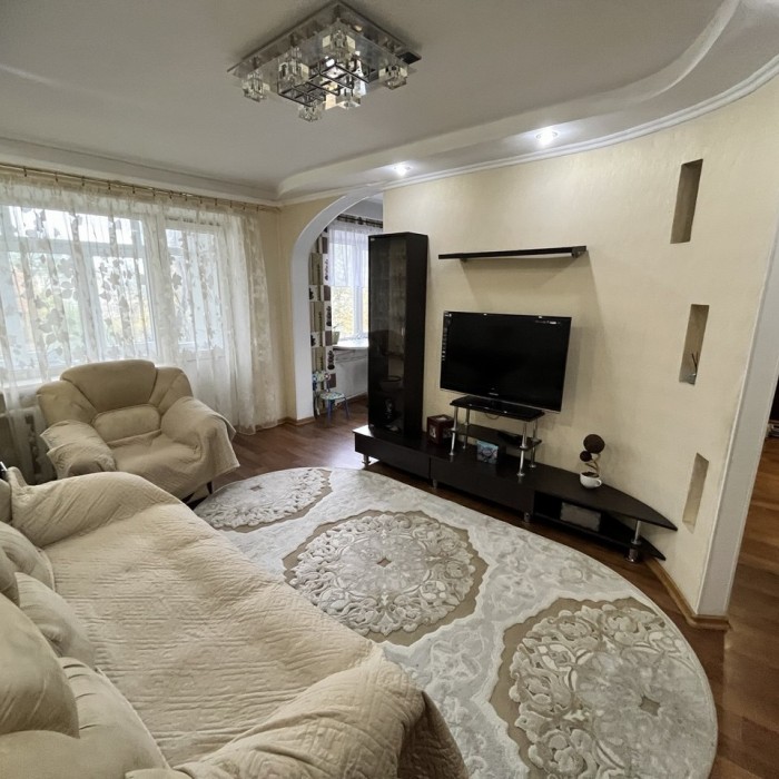 Фото Сдам долгосрочно 2-к квартиру 44 кв. м. на кв. Шевченко (р- н ТЦ Аврора), на длительный срок.