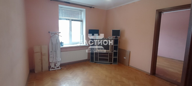 4-х комнатная квартира, пр-кт Ленина 9, ID: 2049498