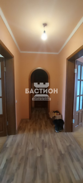Фото 4-х комнатная квартира, пр-кт Ленина 9, ID: 2049498
