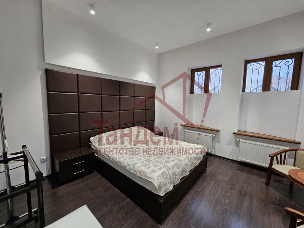 Фото Кирпичный дом 300м2 в центре - Объект №330