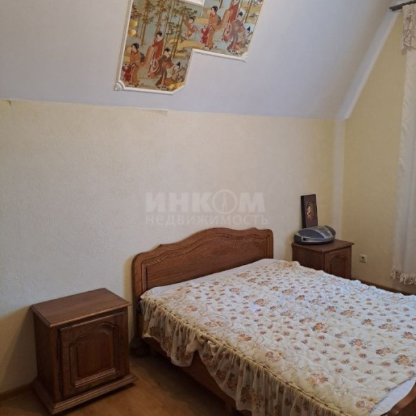 Фото Продам дом 320м2 в центре г. Луганск, р-н гостиницы "Дружба"