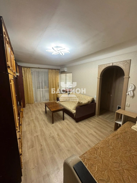 3-х комнатная квартира, квартал Щербакова, 1, ID:2186839