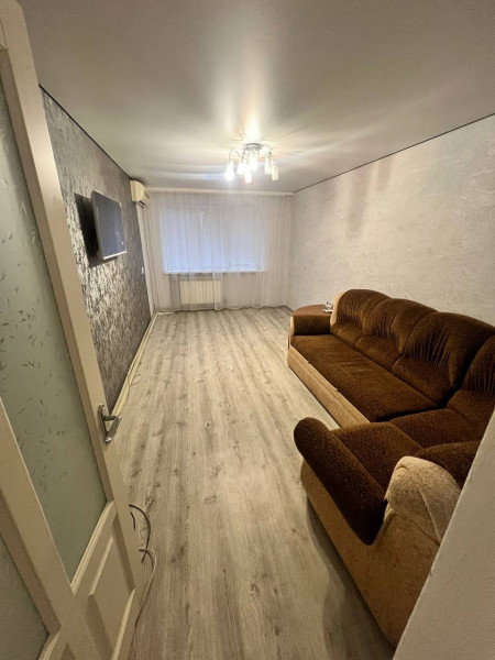 Фото № 977 Сдается 2-х комнатная квартира по ул. Гмыри, р-н Столицы