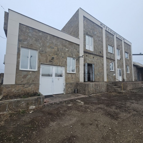 Продам Маслобойню (подсолнечника) г. Краснодон