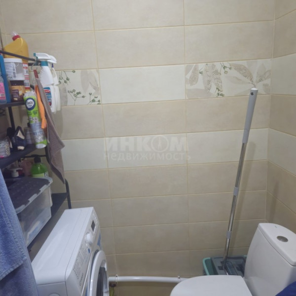 Фото Продам 2к Красная Площадь 2 Сталинка