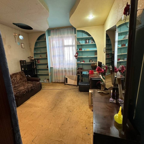 Фото Продам 3х комнатную квартиру кВ 50 летия Октября 7/9 этаж