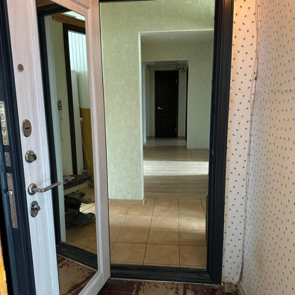 Фото Продам 3х комнатную квартиру кВ 50 летия Октября 7/9 этаж