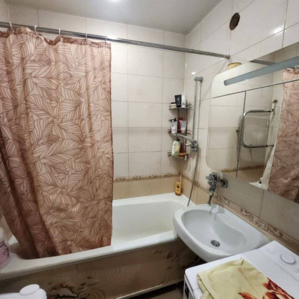 Фото Продам 3х комнатную квартиру кВ 50 летия Октября 7/9 этаж