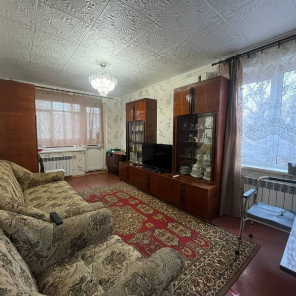 Фото 3-х комнатную квартиру кв. Левченко.