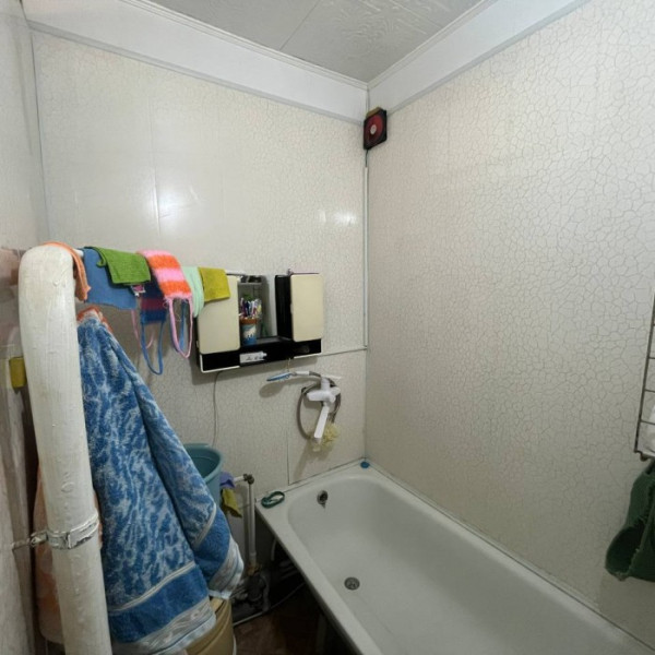 Фото 3-х комнатную квартиру кв. Левченко.