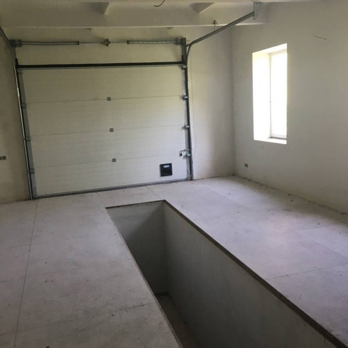 Фото Продам помещение 638 м2 в г. Луганск, р-н Авторынка