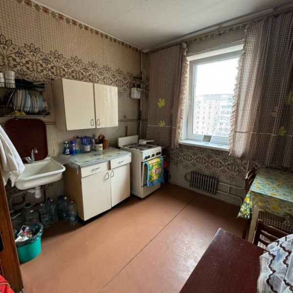 Продам 3-х комнатную квартиру кв. Южный