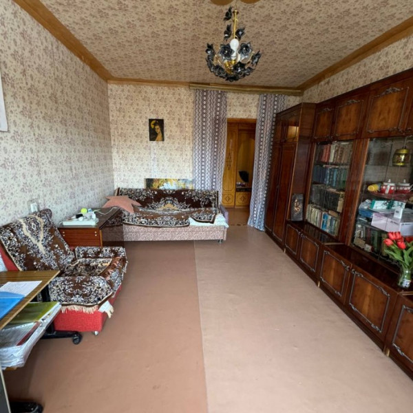 Фото Продам 3-х комнатную квартиру кв. Южный