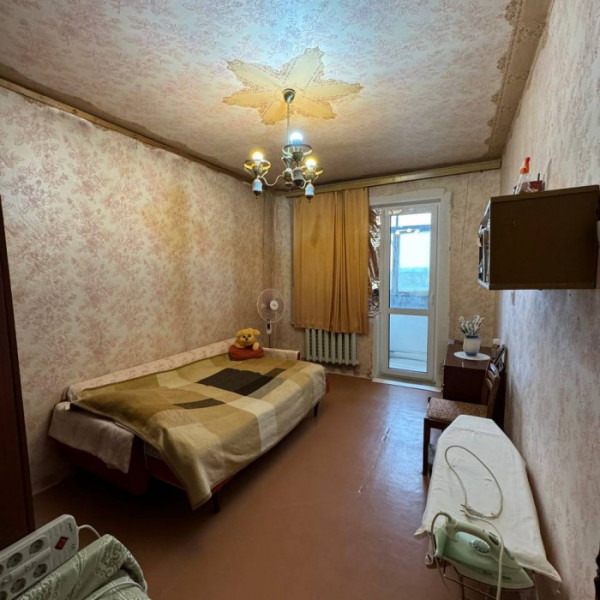 Фото Продам 3-х комнатную квартиру кв. Южный