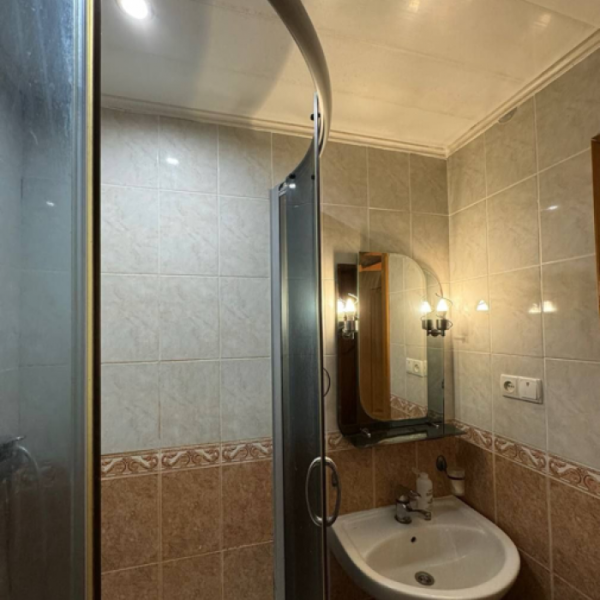 Фото Продам 1к на Донбассе