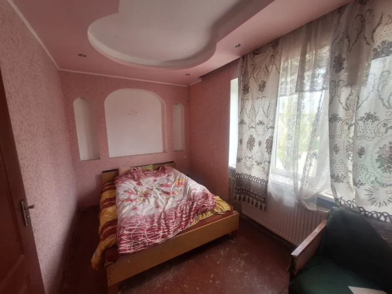 Фото Продаётся 2-комнатная квартира в городе Стаханов, ул. Одесская, д. 5.