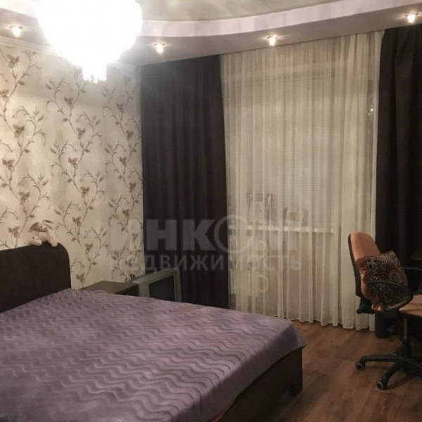 Фото Продам 2к квартиру на кв. Ольховский 7/9эт ремонт