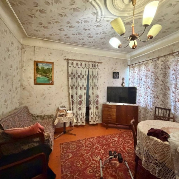 Фото Продам полдома ул. Артема, р-н маг. Звездочка