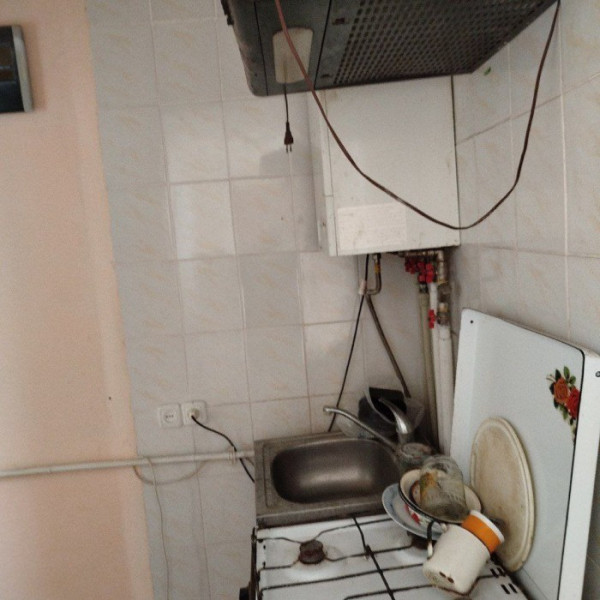 Фото Продам 2-к квартиру в Камброде на квартале Тепловозостроителей 1/1этаж. дома