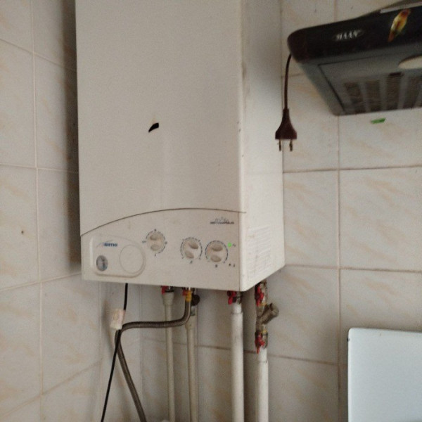 Фото Продам 2-к квартиру в Камброде на квартале Тепловозостроителей 1/1этаж. дома