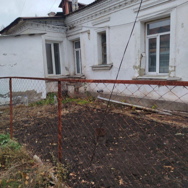 Фото Продам 2-к квартиру в Камброде на квартале Тепловозостроителей 1/1этаж. дома