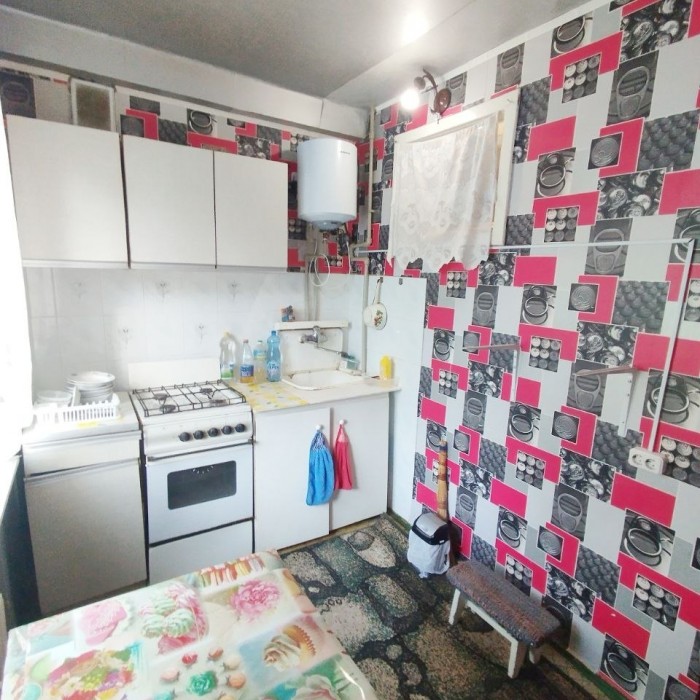 Фото Продам 3- х комнатную квартиру на кв. Солнечном.