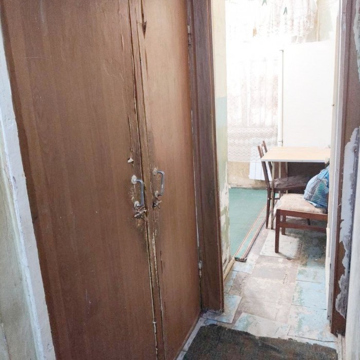 Продам 2-х комнатную квартиру на кв. Комарова
