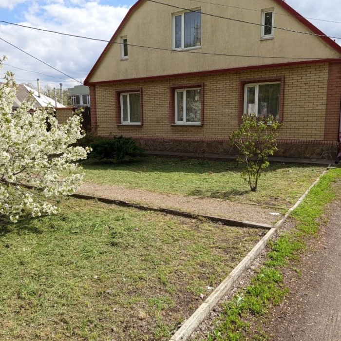 Продам дом в городе Александровск Луганская область