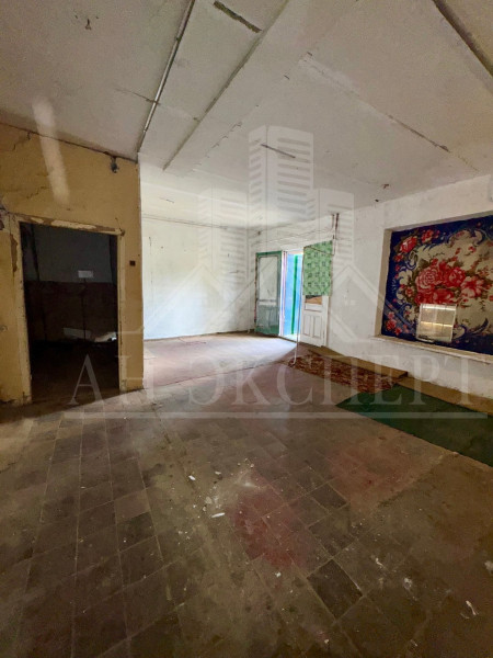 Фото СДАМ В АРЕНДУ КОММЕРЧЕСКОЕ ПОМЕЩЕНИЕ (Кировск, ул. Юных Ленинцев, д. 1/3)