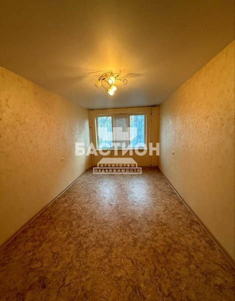 Фото 2-комнатная квартира, квартал Дружба, 7 Б, ID:2091660