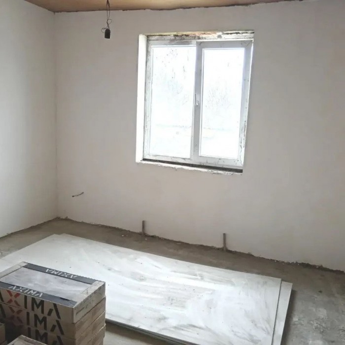Фото Продам капитальный дом в в пгт. Новосветловка (15 км до центра Луганска).