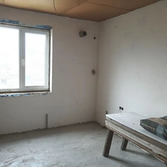 Фото Продам капитальный дом в в пгт. Новосветловка (15 км до центра Луганска).