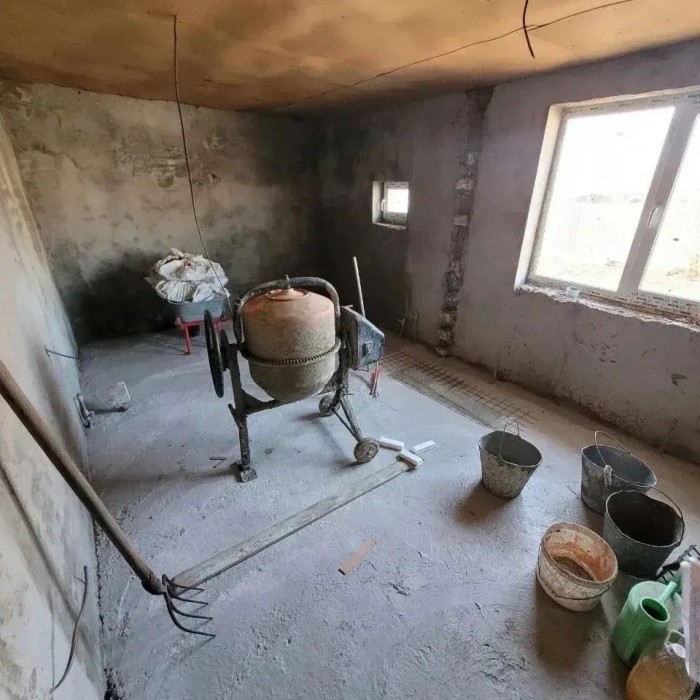 Фото Продам капитальный дом в в пгт. Новосветловка (15 км до центра Луганска).