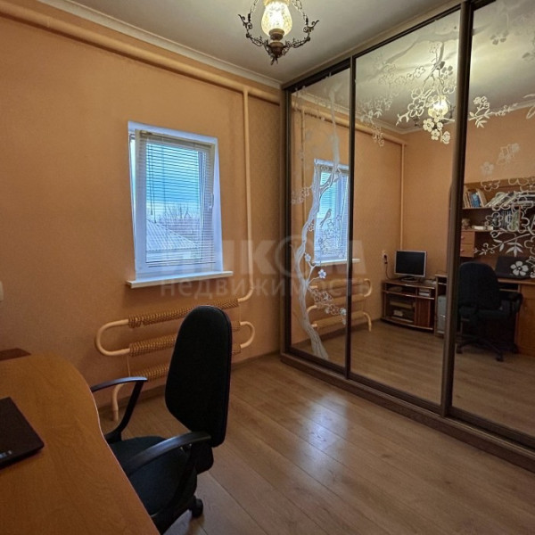 Фото Продам Дом 170м2 + Флигель 45м2 ул. Гоженко