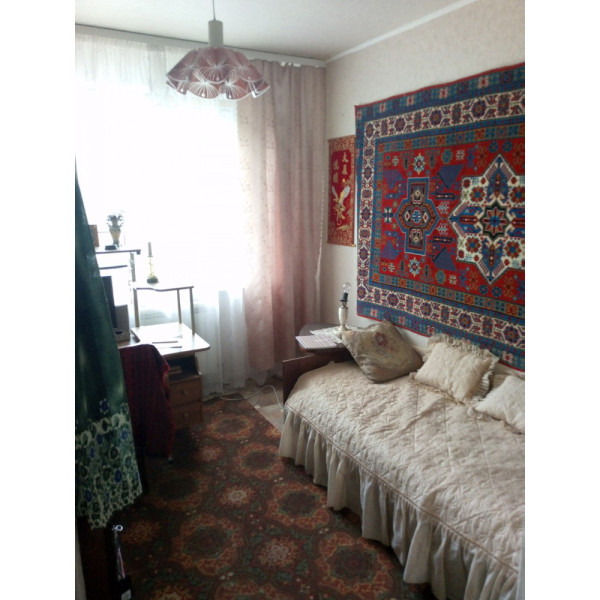Фото 4-комн. квартира, кв-л 50 лет Октября 37