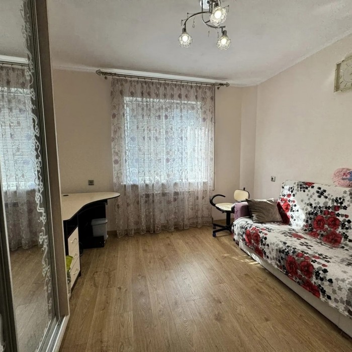 Фото Продам 4к кв. Мирный