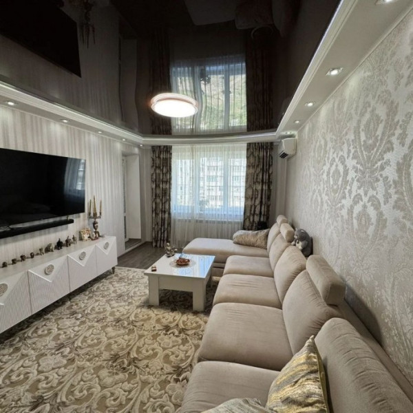 Фото Продам 3к квартиру на кв. Заречный 5/9эт