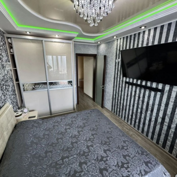 Фото Продам 3к квартиру на кв. Заречный 5/9эт